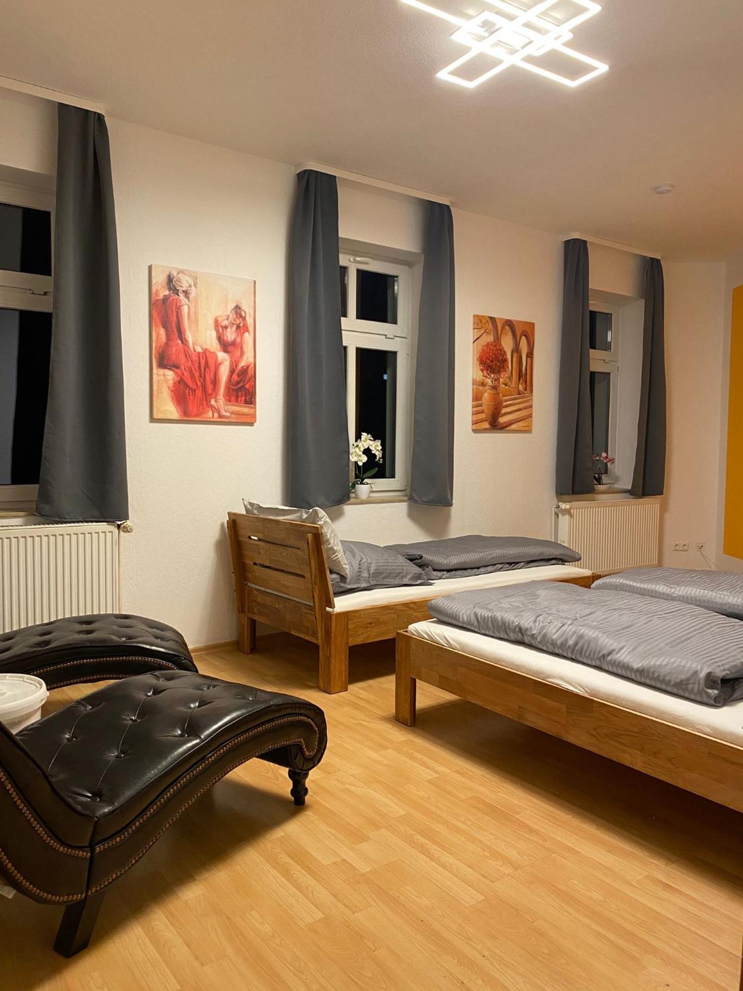 Fewo "Franzi" 5 Personen, Zentrale Lage, Parkplatz Dessau-Rosslau ภายนอก รูปภาพ
