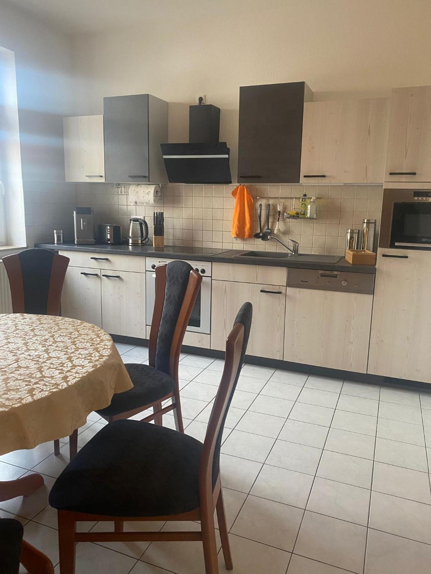 Fewo "Franzi" 5 Personen, Zentrale Lage, Parkplatz Dessau-Rosslau ภายนอก รูปภาพ