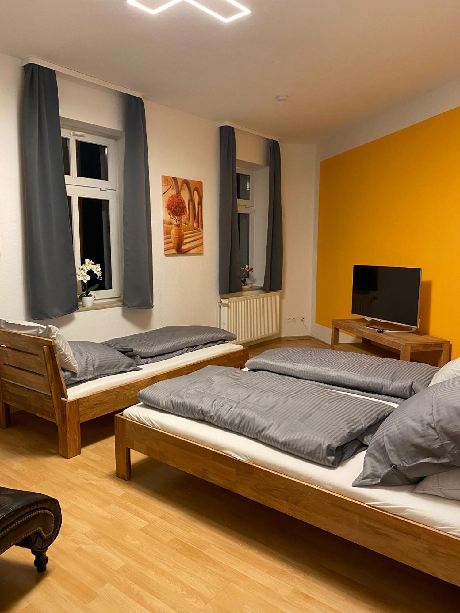 Fewo "Franzi" 5 Personen, Zentrale Lage, Parkplatz Dessau-Rosslau ภายนอก รูปภาพ